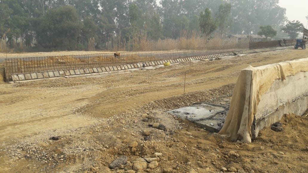 Incomplete construction on highway bypass increases the risk of accident