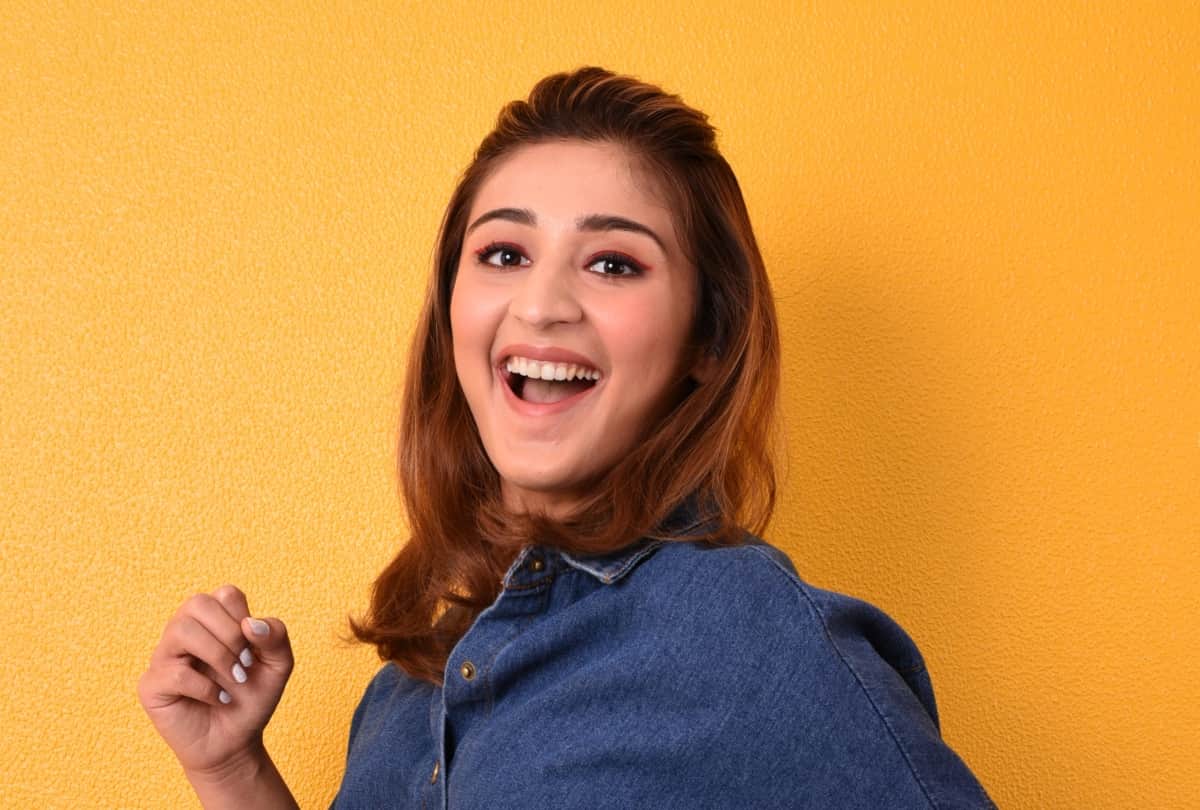 Dhvani bhanushali interview new songs nayan rached 54 million views singer performer pop icon