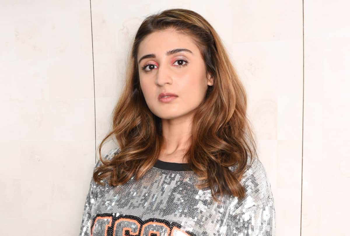 Dhvani bhanushali interview new songs nayan rached 54 million views singer performer pop icon