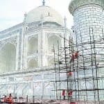 ताजमहल: मीनार के पत्थर बदलने का काम शुरू