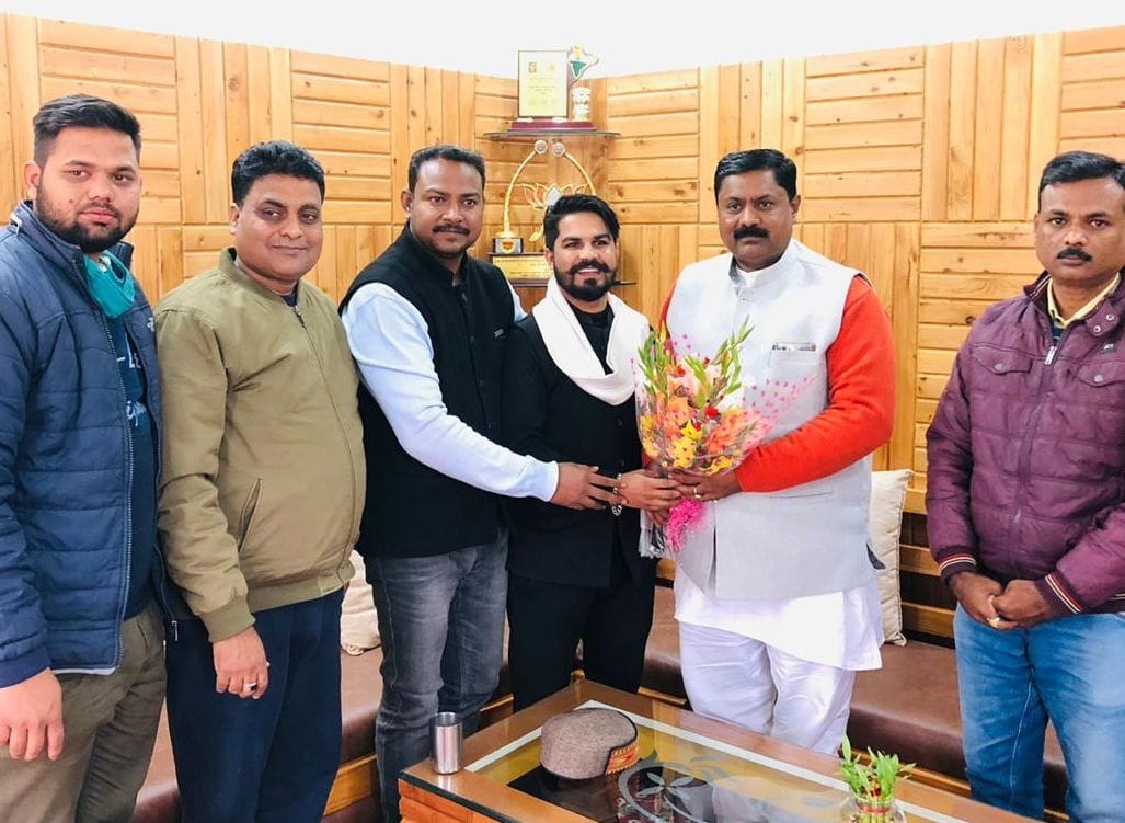 Co Chairman Meets Chairman