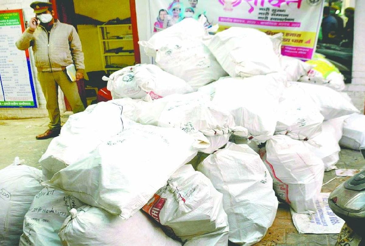 police will seize the property of Agra gang smugglers
