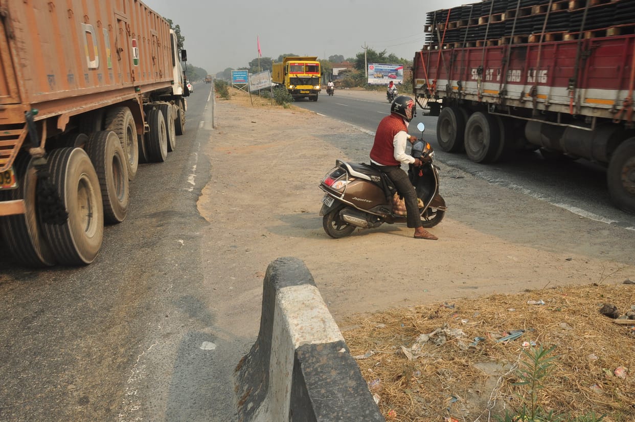 Highway Inleggal cut dangerouse