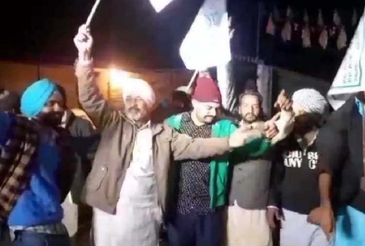Punjab : people celebrated songs depicting the struggle of farmers at wedding ceremonies