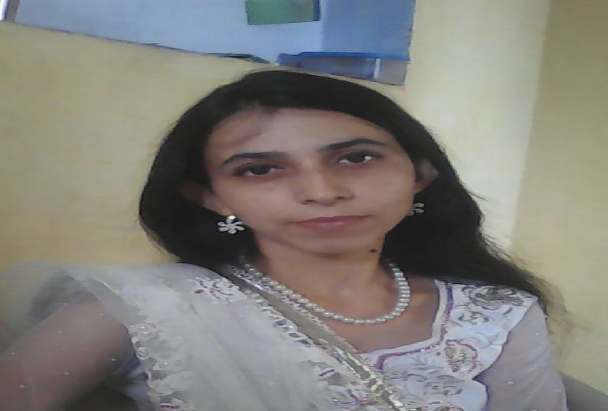 Himachal's daughter first in national painting competition