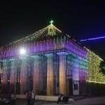तेलियाबाग चर्च में हुई सजावट।