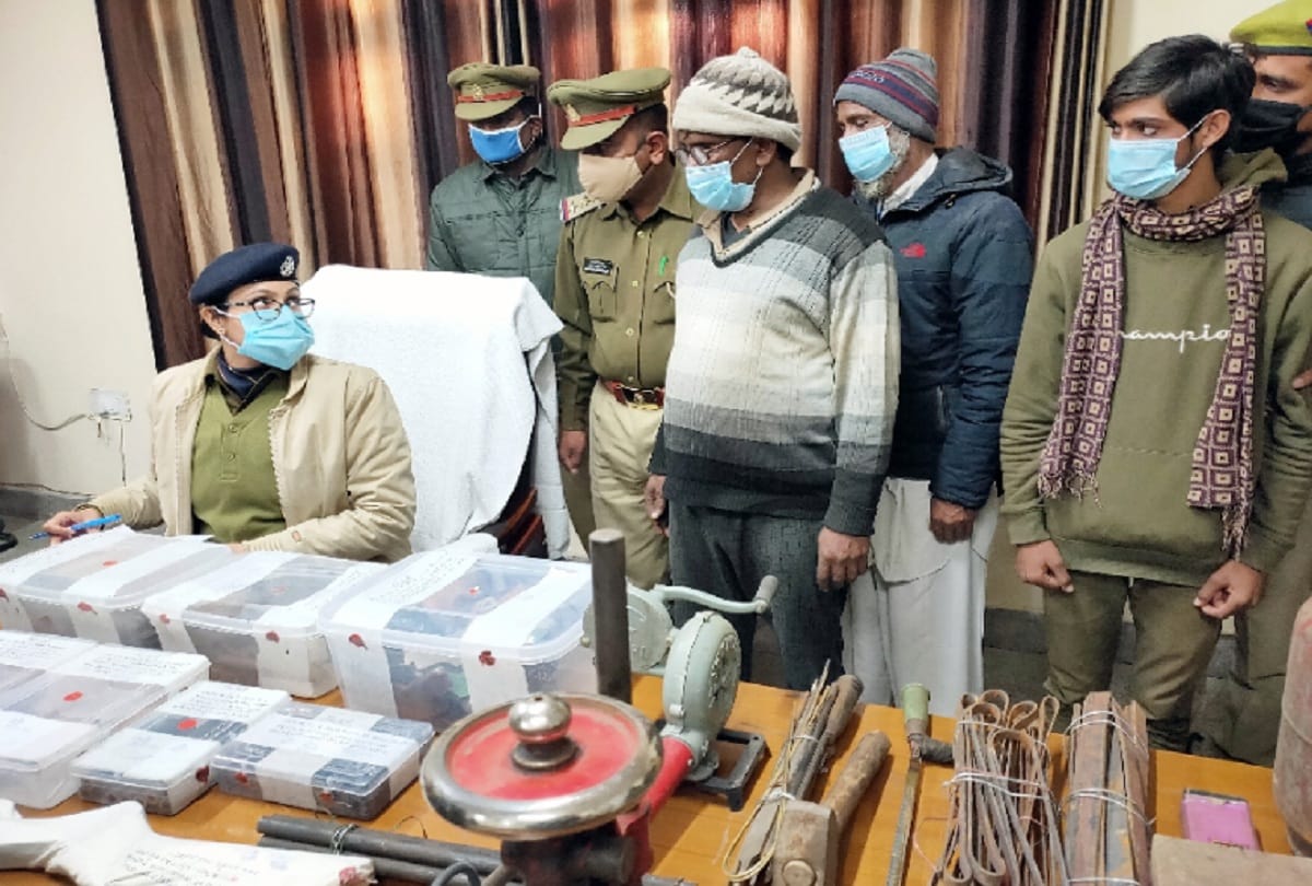 Illegal arms factory caught in Amroha