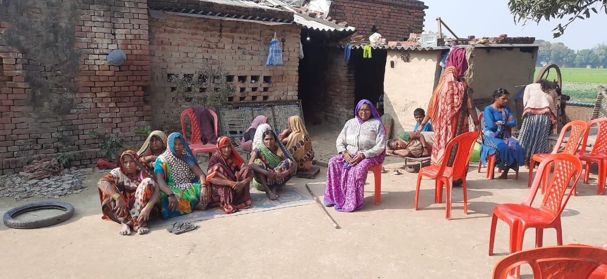 Five people from a village in Varanasi died in a road accident in Seoni, Madhya Pradesh