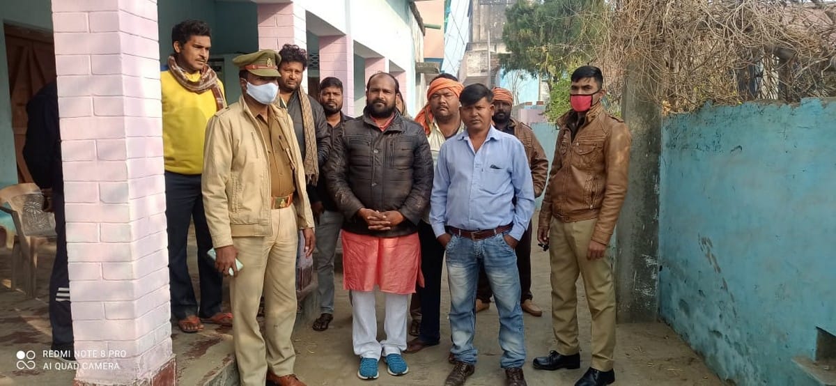 District Congress Committee President house arrested with activists in mirzapur
