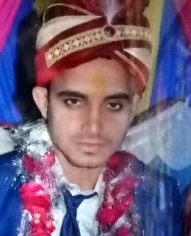 shaadee ke 22 din baad yuvak kee haadase mein maut