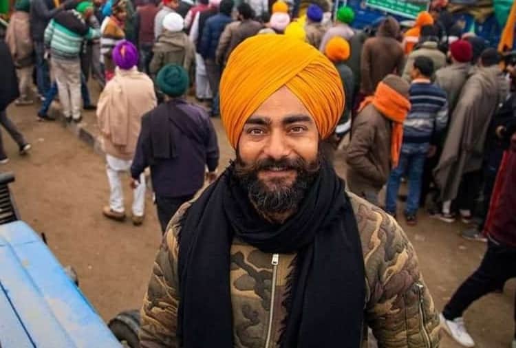 Kisan Andolan: BJP Poster Boy Is Protesting At Singhu Border Against Farm Laws