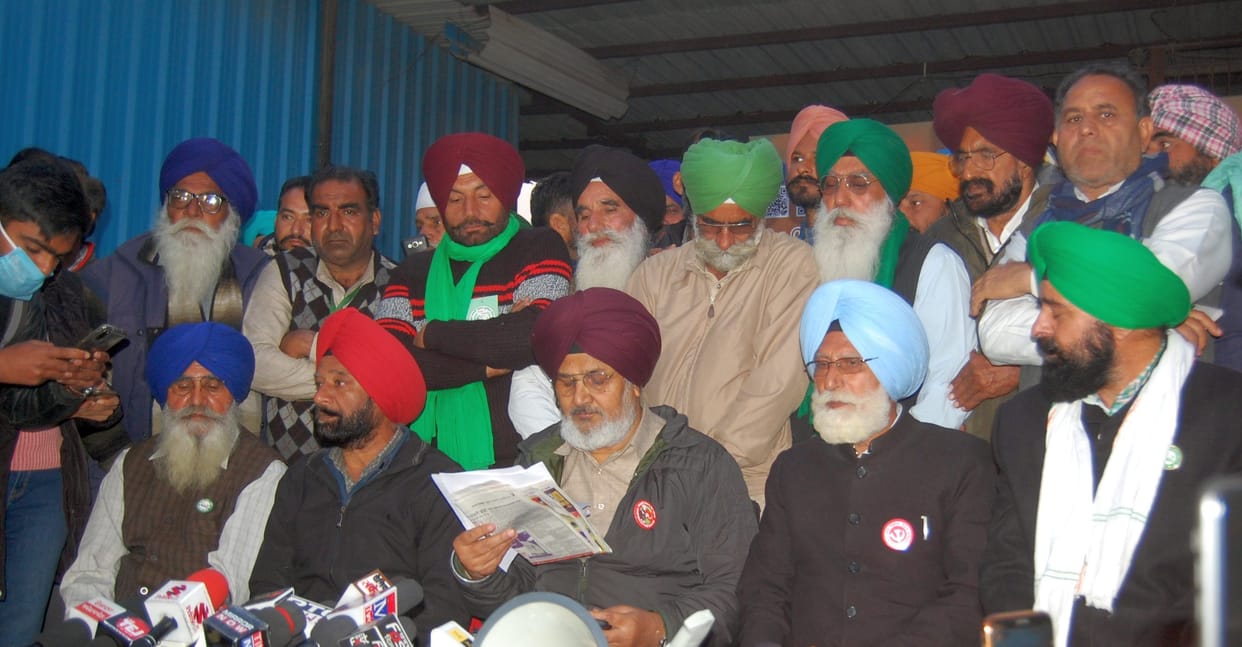 Farmers preparing for central government's international siege