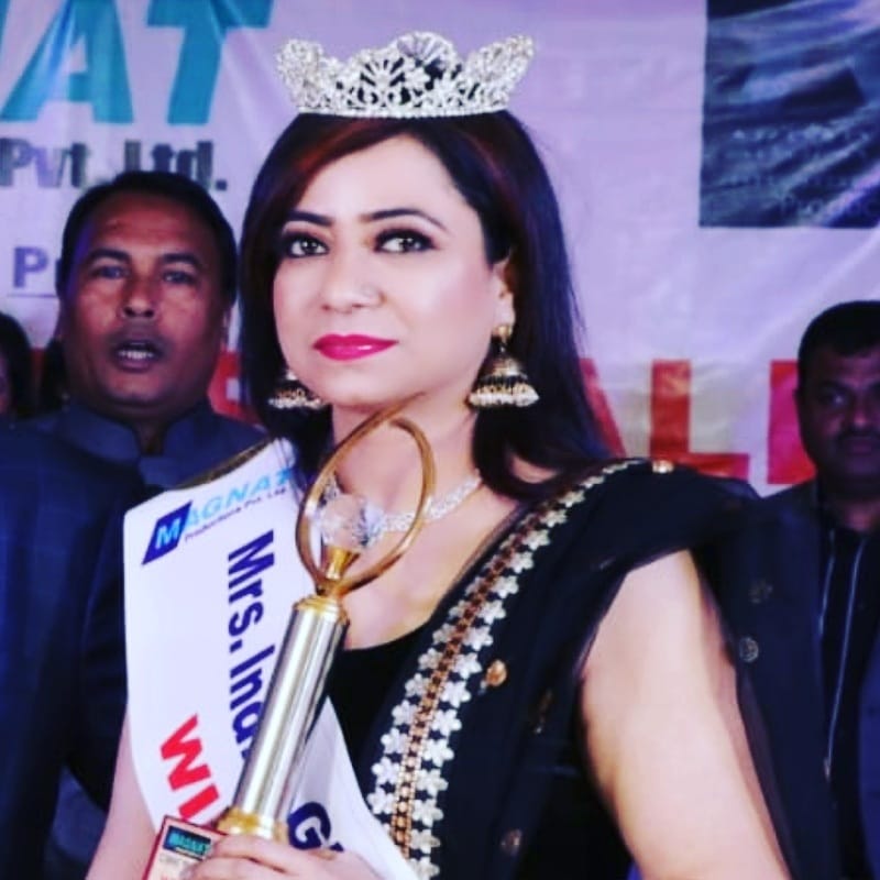 City's daughter won the grand finale of Mrs. India