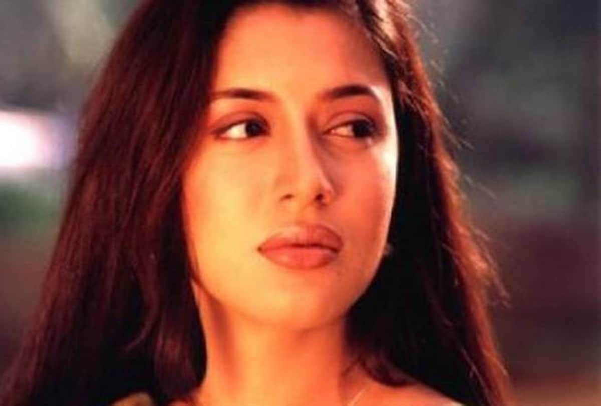 hrithik roshan film fiza actress neha Aka Shabana Raza Is manoj bajpayee wife