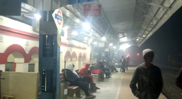 Passengers found cold at the station