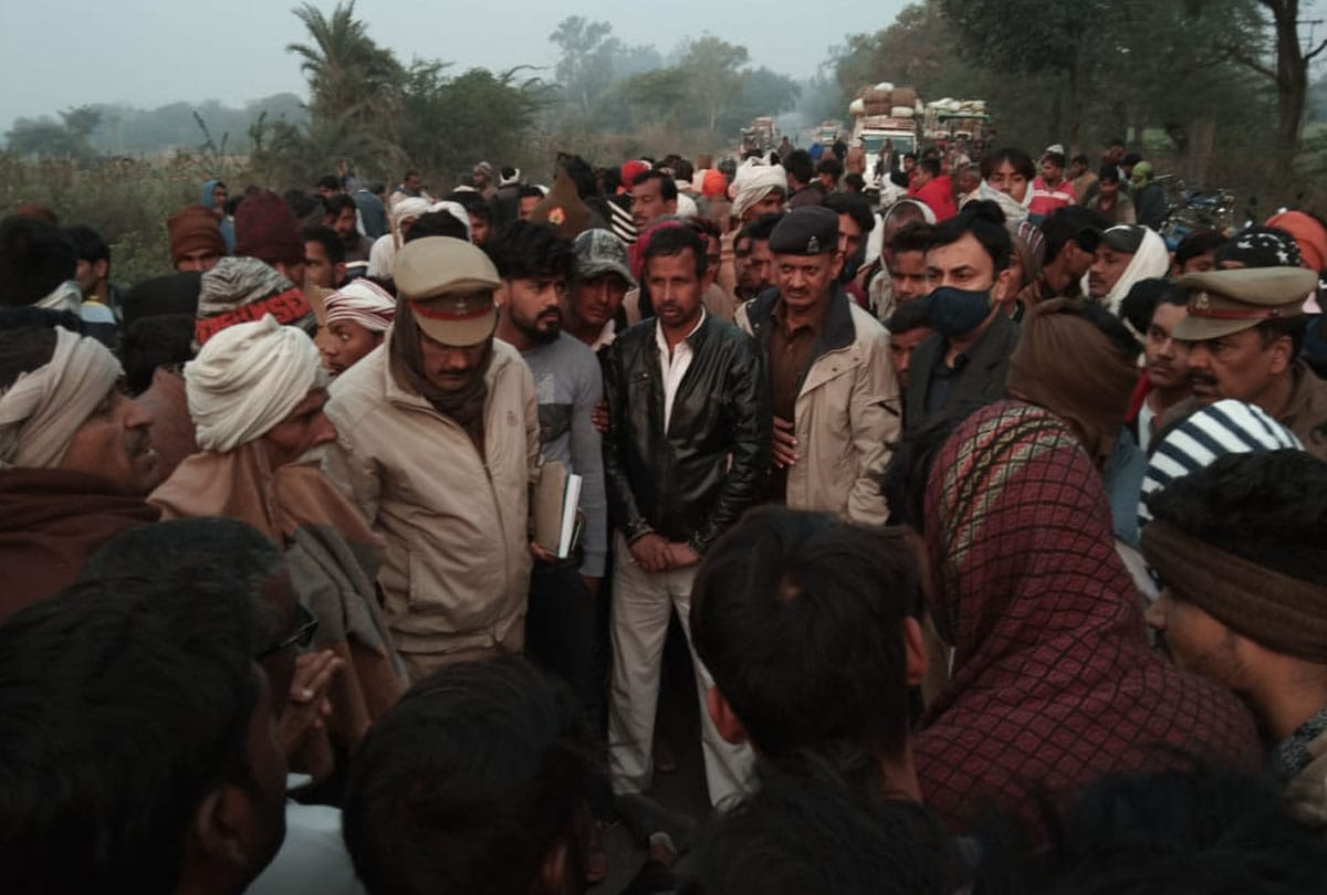 UP Mahoba Road Accident News: There was deep friendship between the dead and injured students