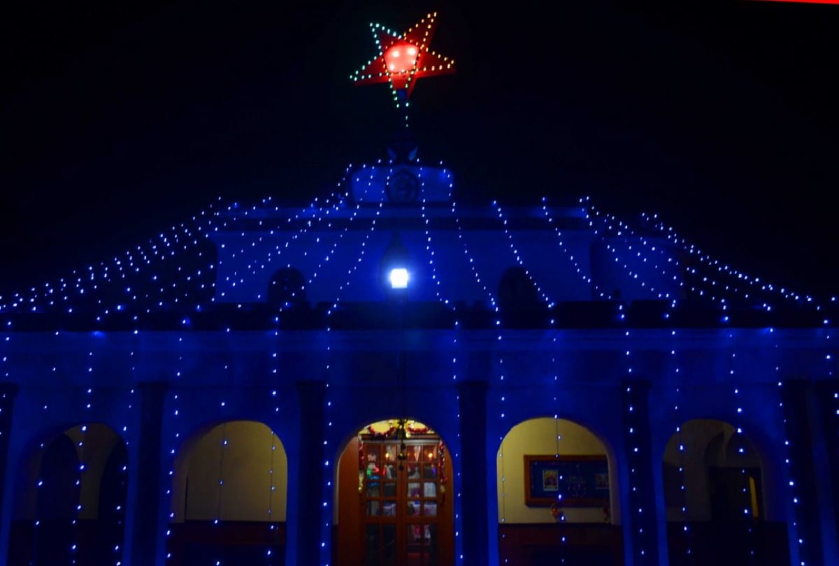 Christmas Day 2020 celebration will starts from midnight in gorakhpur church image