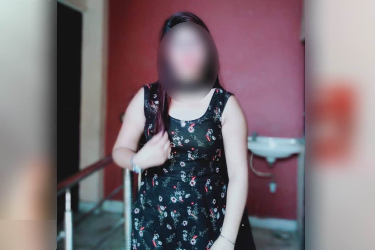 Honey trap racket busted in meerut: callgirl used to catch up army soldier by throwing a chit in public