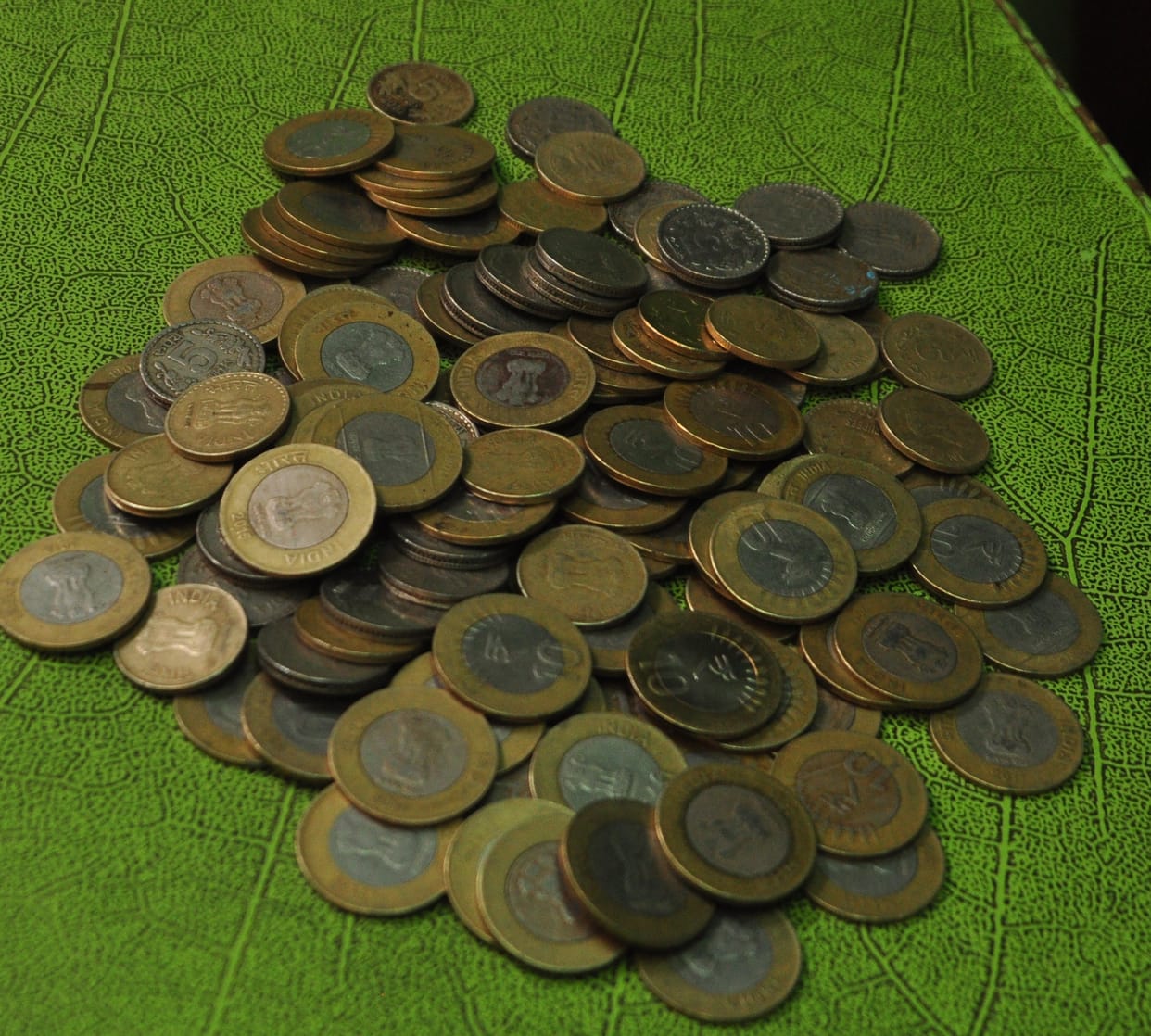 Eight carore rupees currency dump in bank