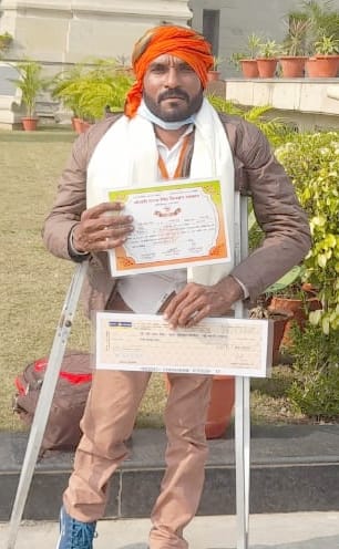 Bhadohi's farmer tops in mustard production in the state