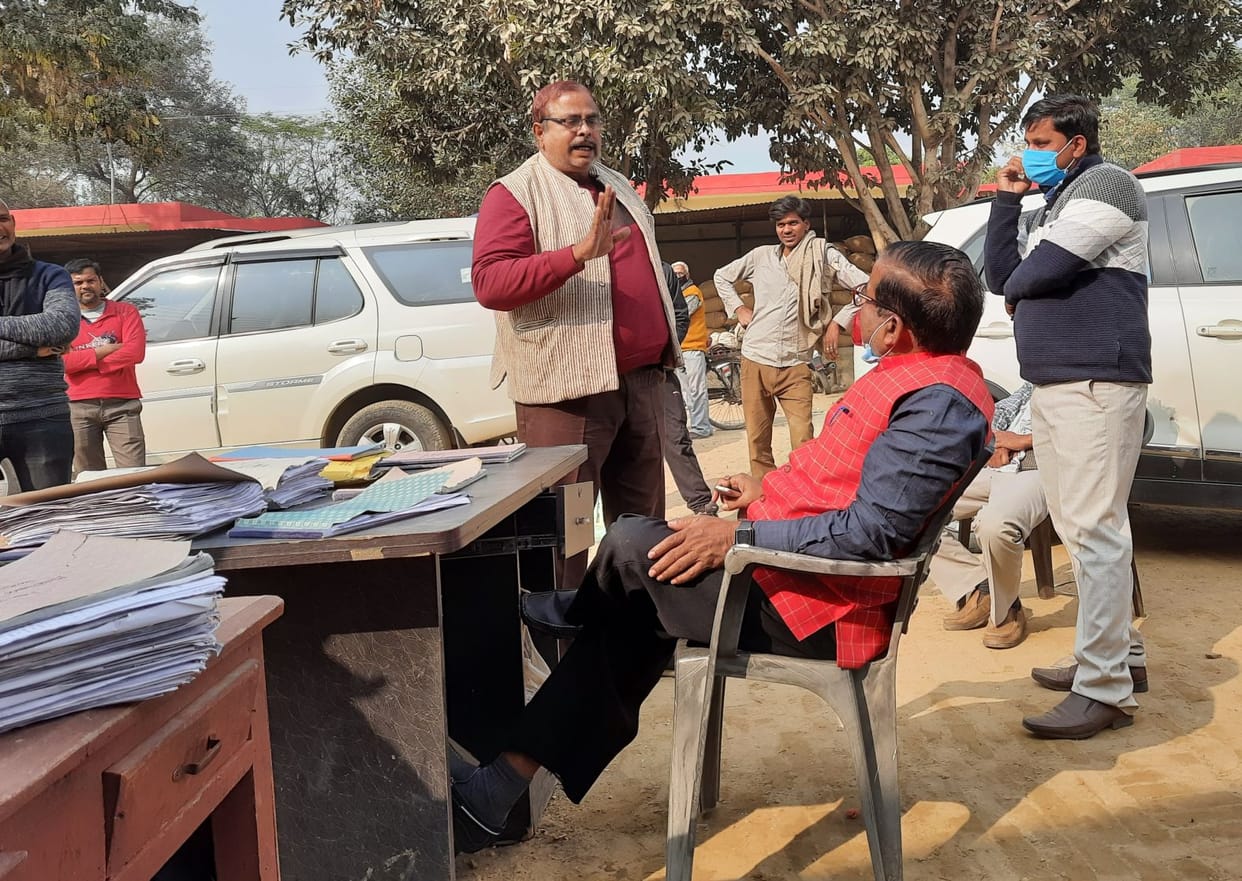 Kannauj farmer bought paddy in Kamalganj