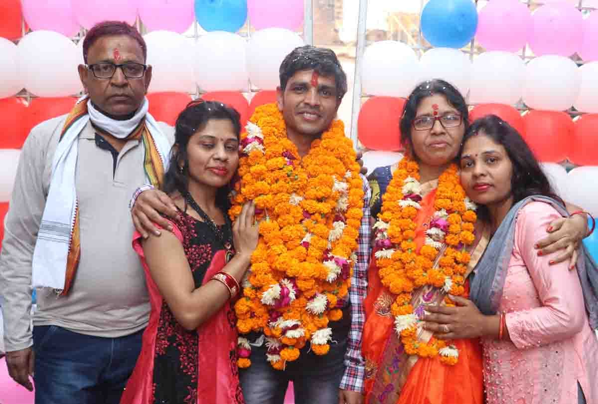 With three questions, Shivam of Kanpur decided the path of KBC, winning 50 lakh