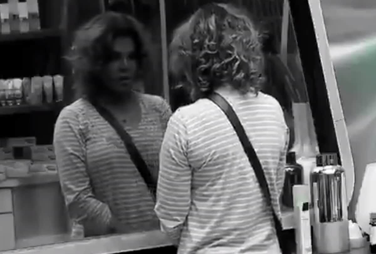 from rosode me kaun tha to pawri hori hai social media viral memes see which one get more views