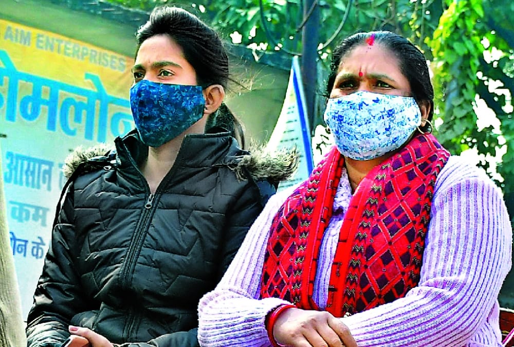 Weather update: Low temperature gives relief to people in Uttar Pradesh.