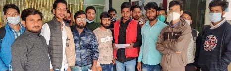 Vice Chancellor encircles against construction of toilets near University Gate
