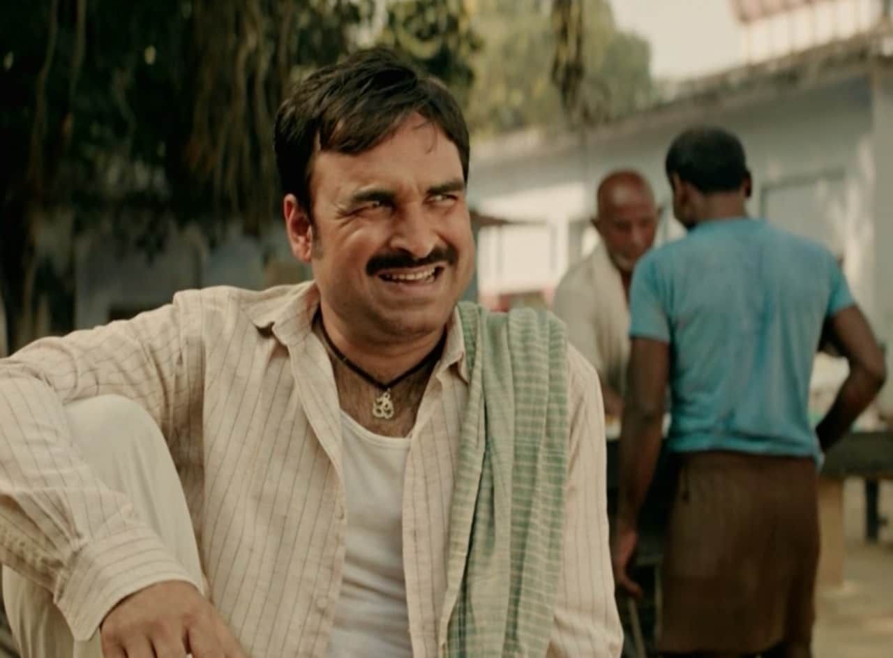 Satish Kaushik is back on the field as his trailer of film Kaagaz starring Pankaj Tripathi is getting appreciation