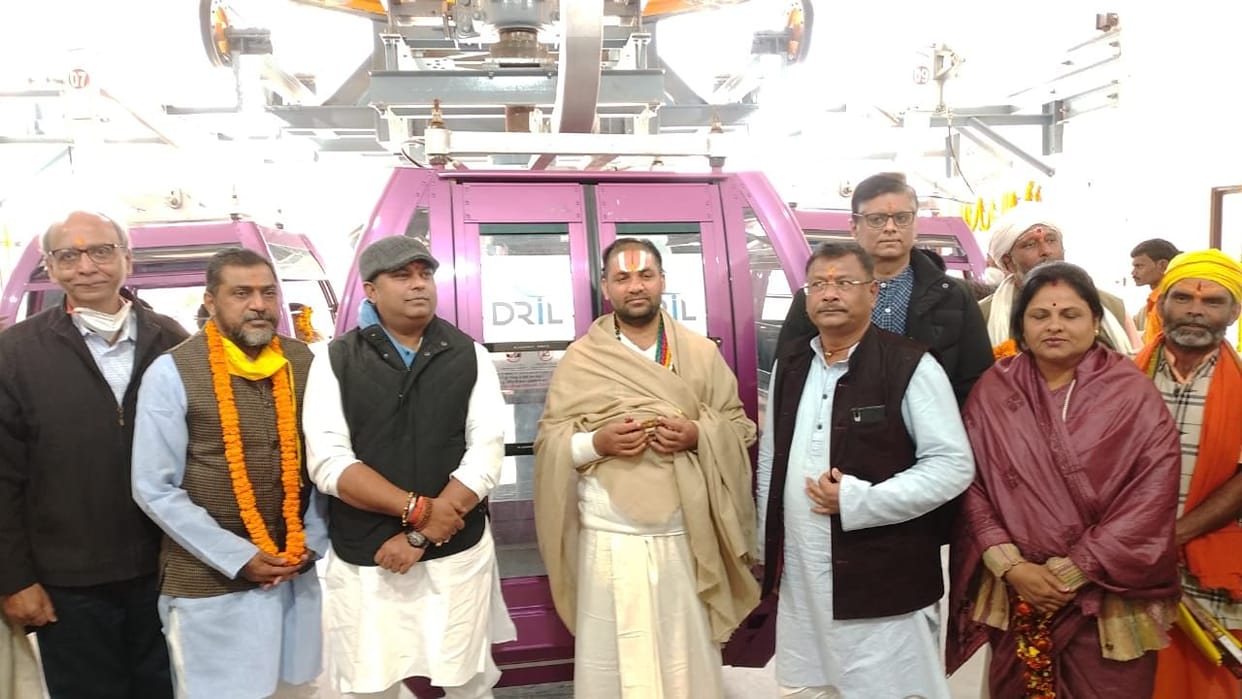 Swami Sankarshan Prannacharya's birth anniversary celebrated on Hanuman stream