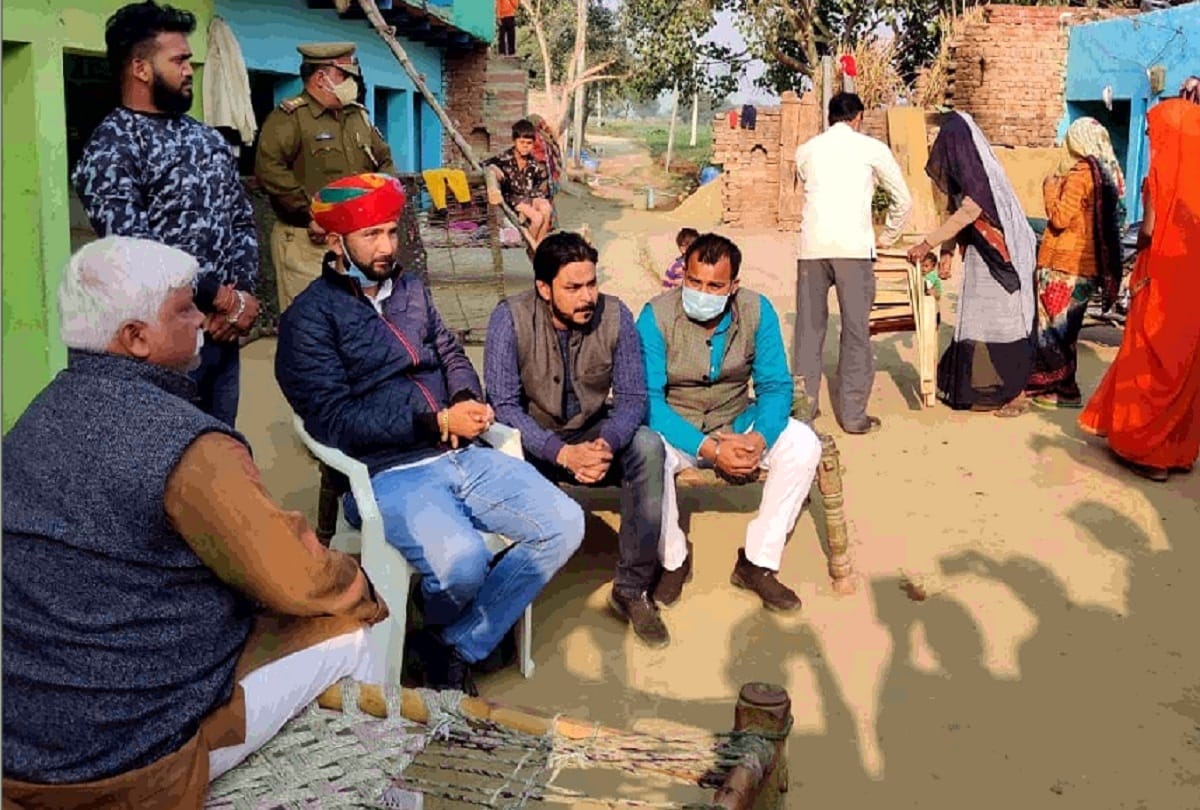 Hathras Rape Case News National president of Karni Army met family of accused