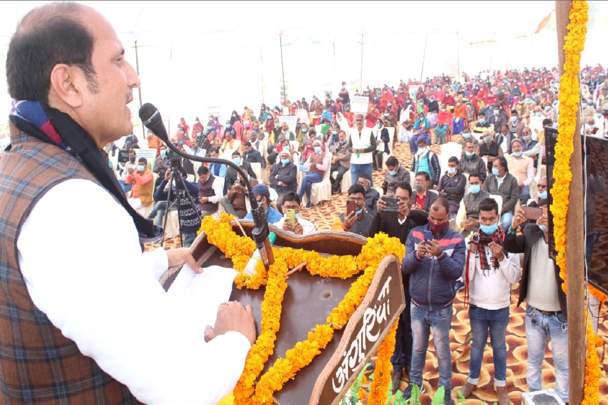 Suresh Rana in Azamgarh Industrial Corridor to be built after Purvanchal Gorakhpur Link Expressway