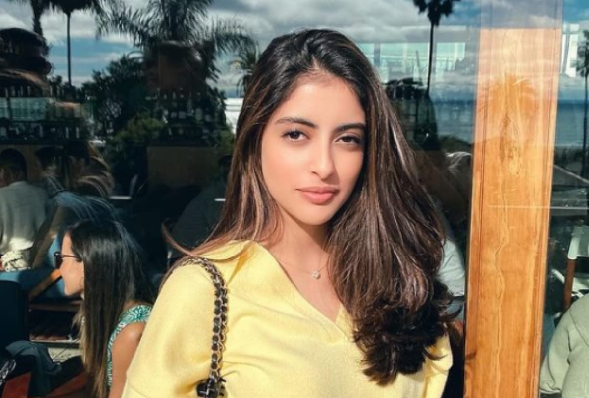 Amitabh Bachchan granddaughter Navya Naveli Nanda gave befitting reply to a user who tried to troll her mother Shweta Bachchan Nanda