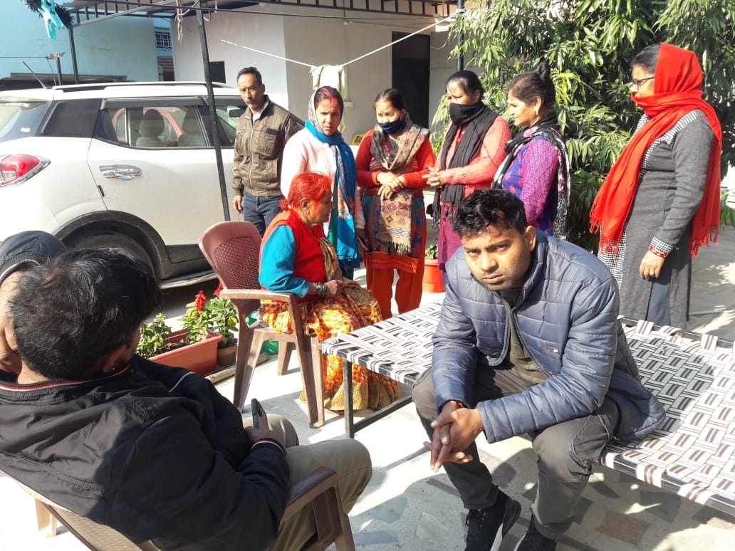 Kotdwar Robbery case: Dacoits Give warm water to Hostage victims during Crime