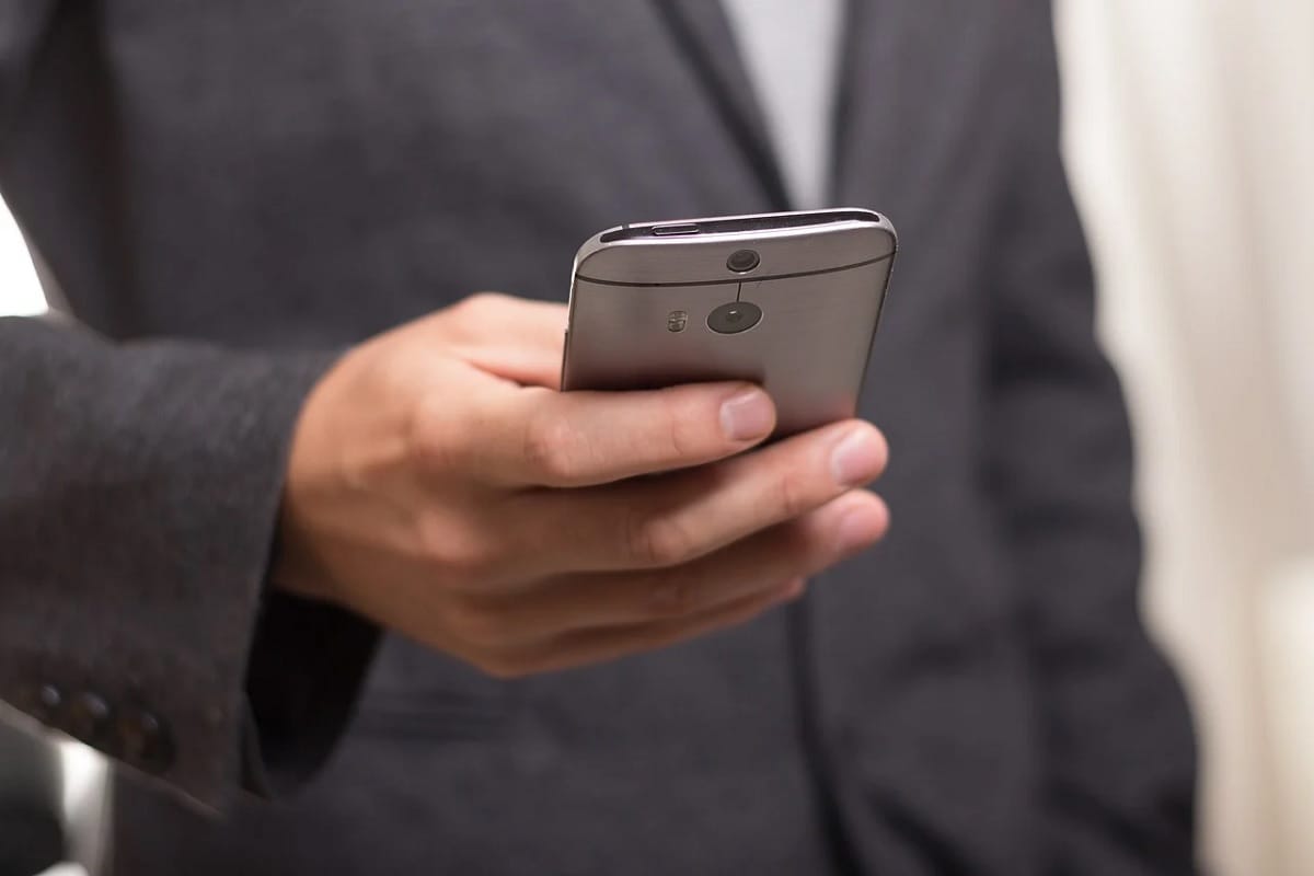 Number of active connections of telecom industry increased by 25 lakh in October