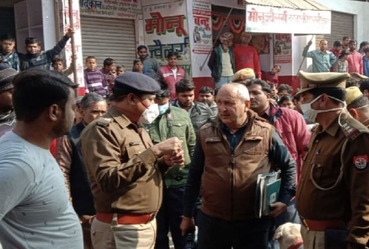 Thieft Stolen In Jewelry Shop Fariha Crime News