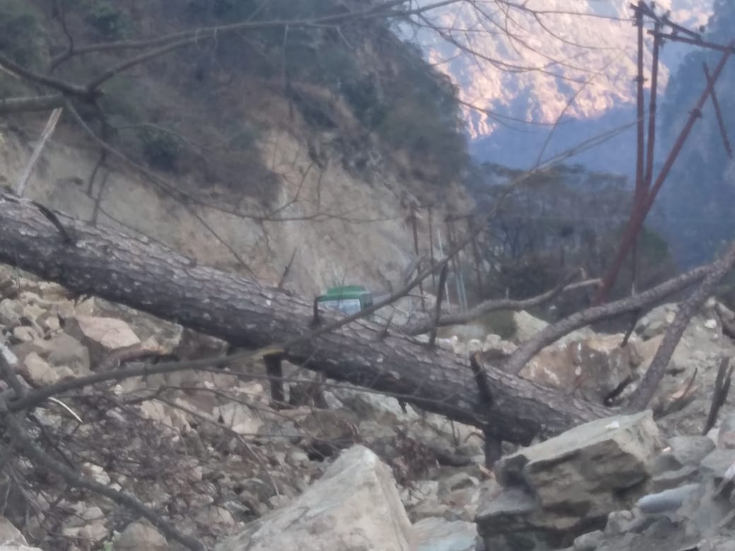 Weather Forecast Today Update in Uttarakhand News: weather will be clear, yamunotri high way closed