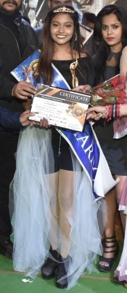 Mr. Hardoi became Yuvraj and Vaishali became Miss Hardoi