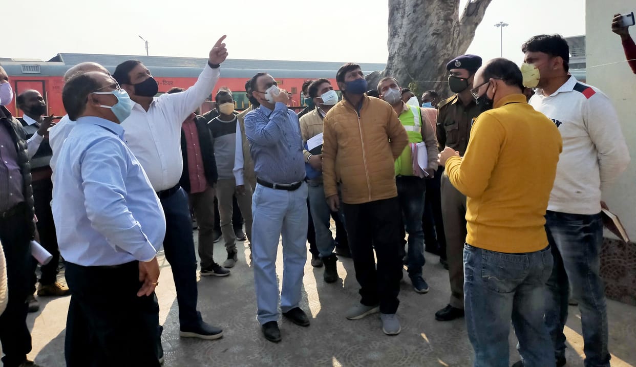 Electric engine trains will run on Shahganj-Fafna via Azamgarh route in 2021