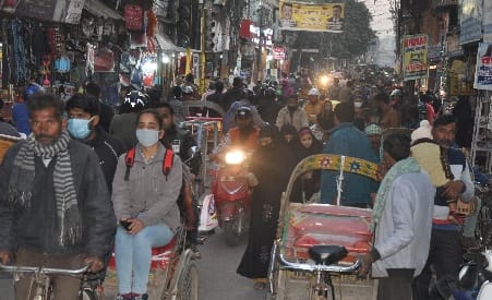 Qutubkhana flyover: traders not coming in shortfall