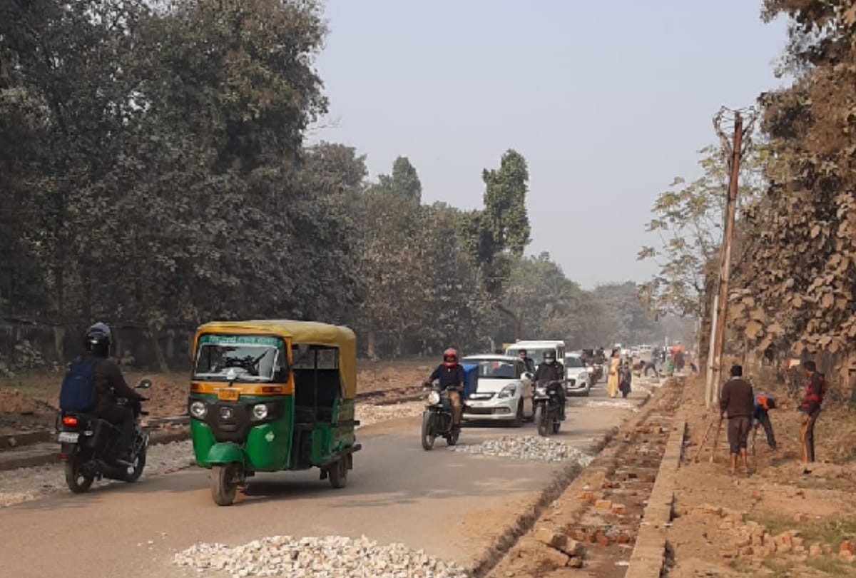 new year 2021 gift Model road will be built in Gorakhpur