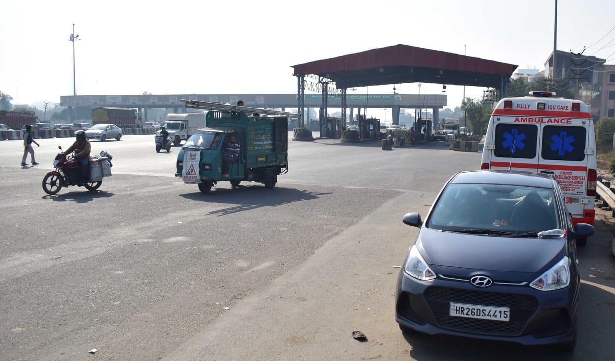 Fastag trial halts speed of exempted vehicles, jammed
