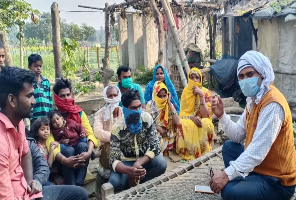 Maharajganj farmer work on land after communicating with PM Modi
