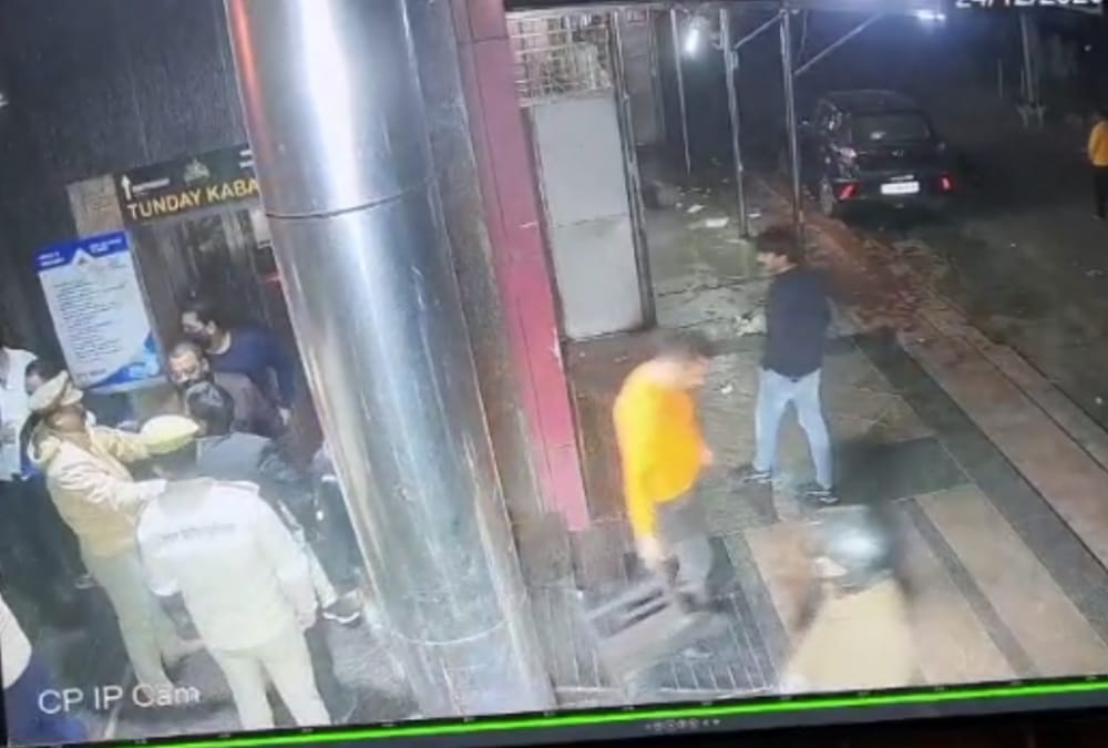 One arrest for attack in shop of Tunde kababi in Lucknow.