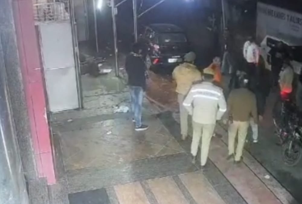 One arrest for attack in shop of Tunde kababi in Lucknow.