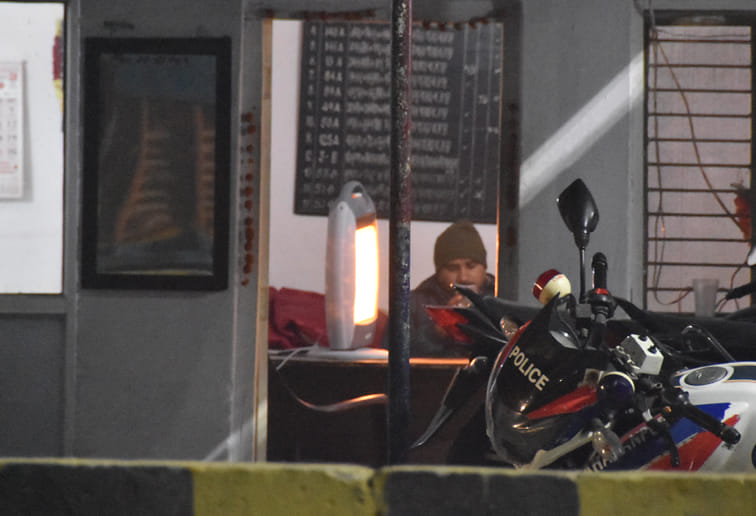 Silence on roads, squares and checkpoints in the cold night
