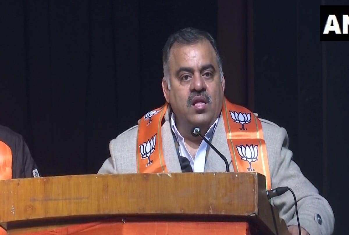 jammu and Kashmir BJP in charge Tarun Chugh says  ddc elections are farewell party for mufti and abdullah familes 