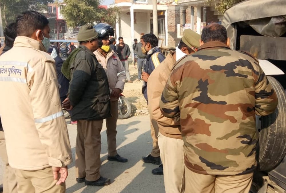A man's body found in BKT lucknow.