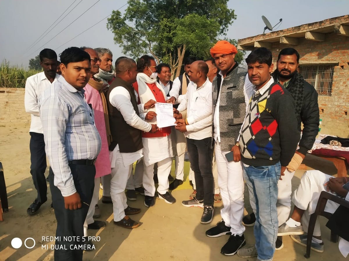 BJP officials including workers 42 resign from post in ghazipur up